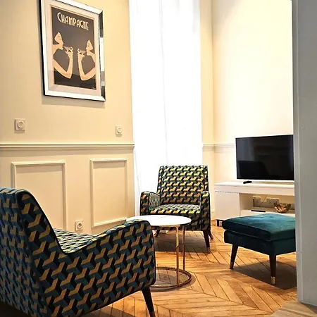 Charmant Studio Hypercentre * Reims