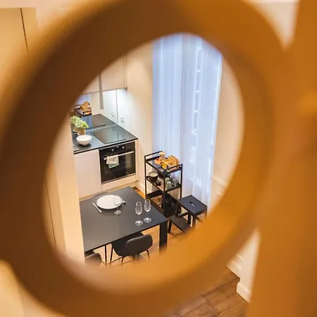 Apartment Charmant Studio Hypercentre Reims