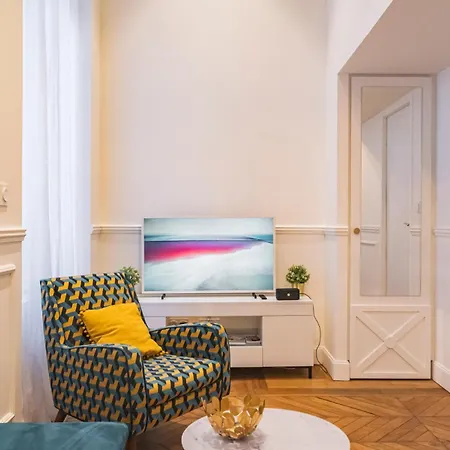 Charmant Studio Hypercentre * Reims